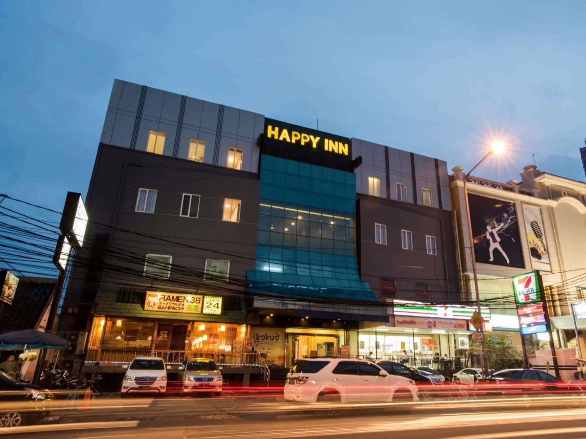 Happy Inn Jakarta Exterior photo